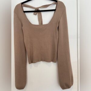 Lulus sweater